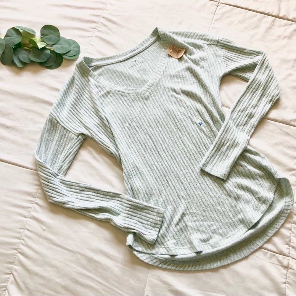NWT American Eagle Soft & Sexy Tee
